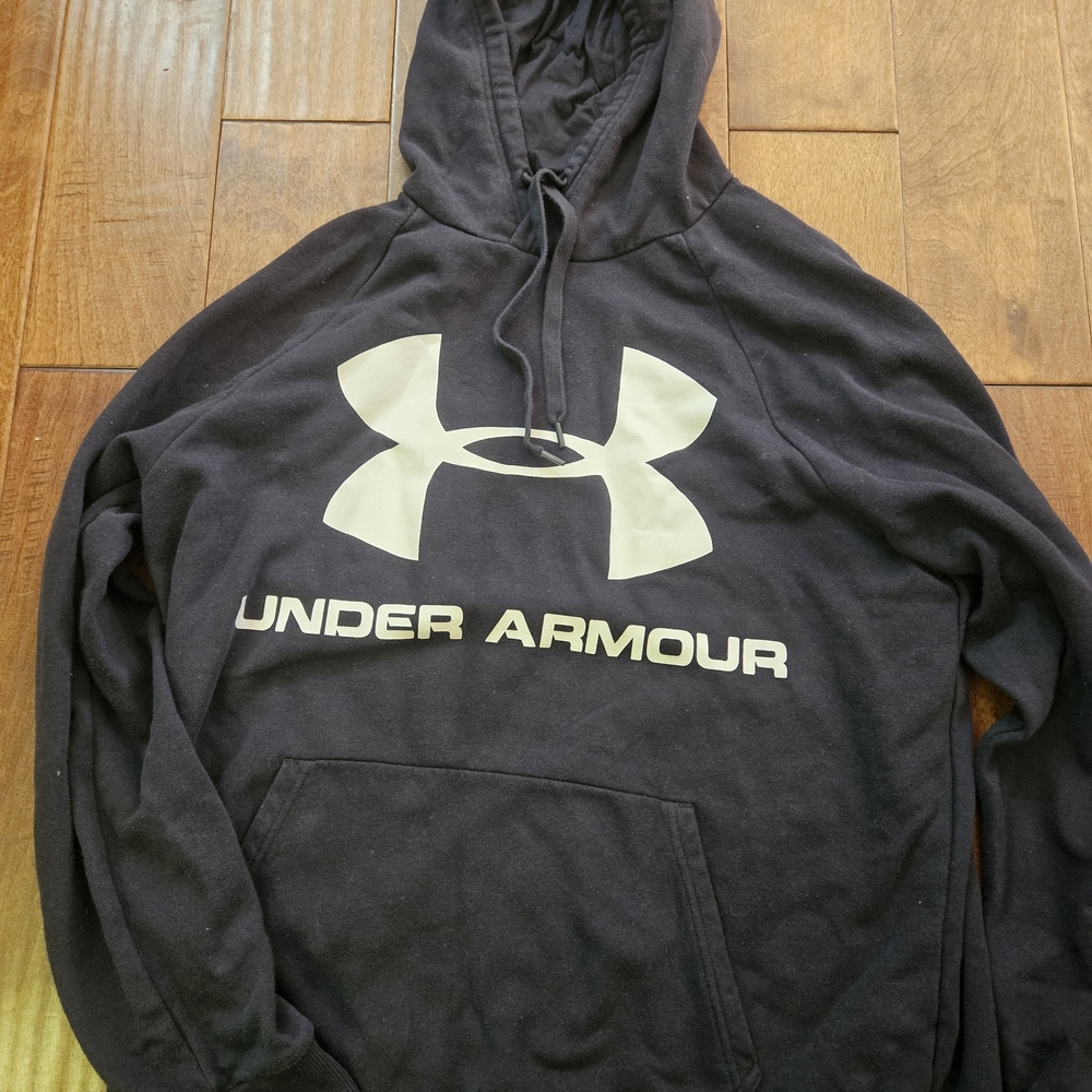 🎁🎁3/$20🎁🎁Under Armour Black Hoodie Mens
